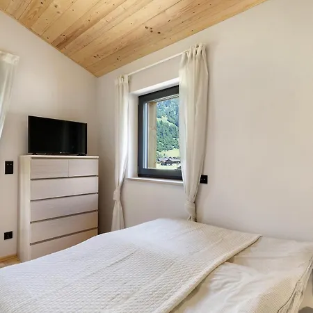Stackler54 - Mit Balkon Apartman *